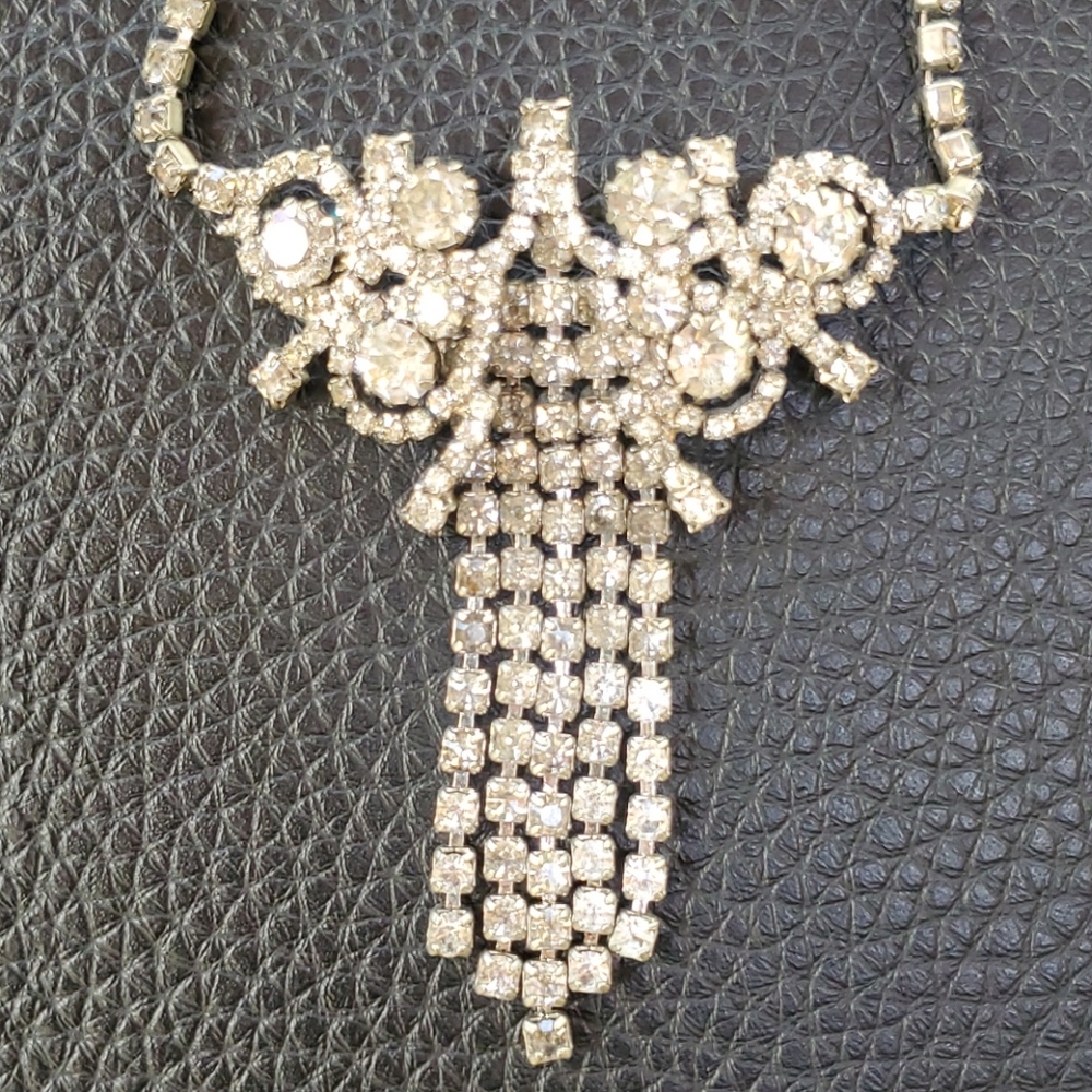 Blinged Out Rhinestone Necklace, Excellent - Picture 3 of 8